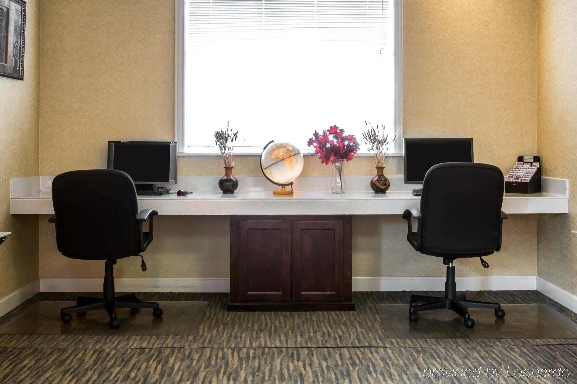 Quality Inn & Suites Greenville - Haywood Mall Bagian luar foto